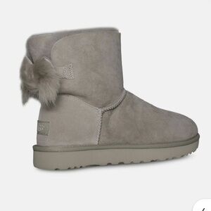 UGG Fluff Bow Mini Suede Grey Boots, Size 6